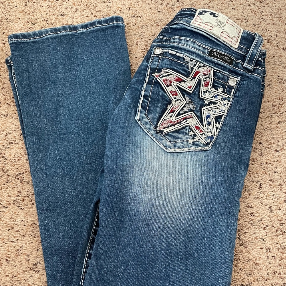 Miss me jeans size 27 mid-rise/ slim boot